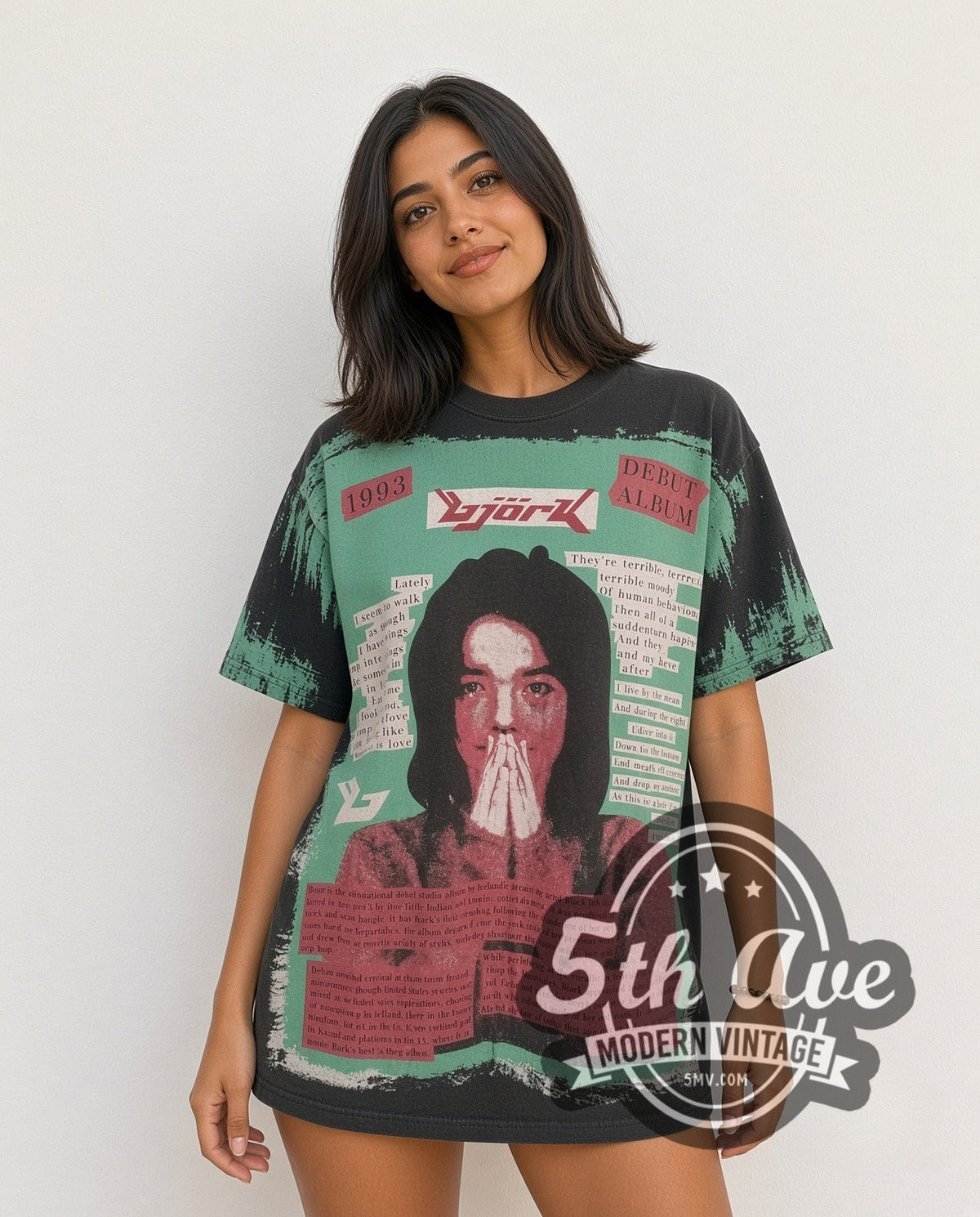 Model wearing the Björk Mosquitohead vintage band t-shirt