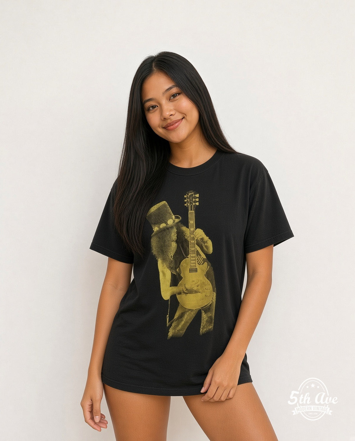 Model wearing the Guns N' Roses Slash vintage band t-shirt