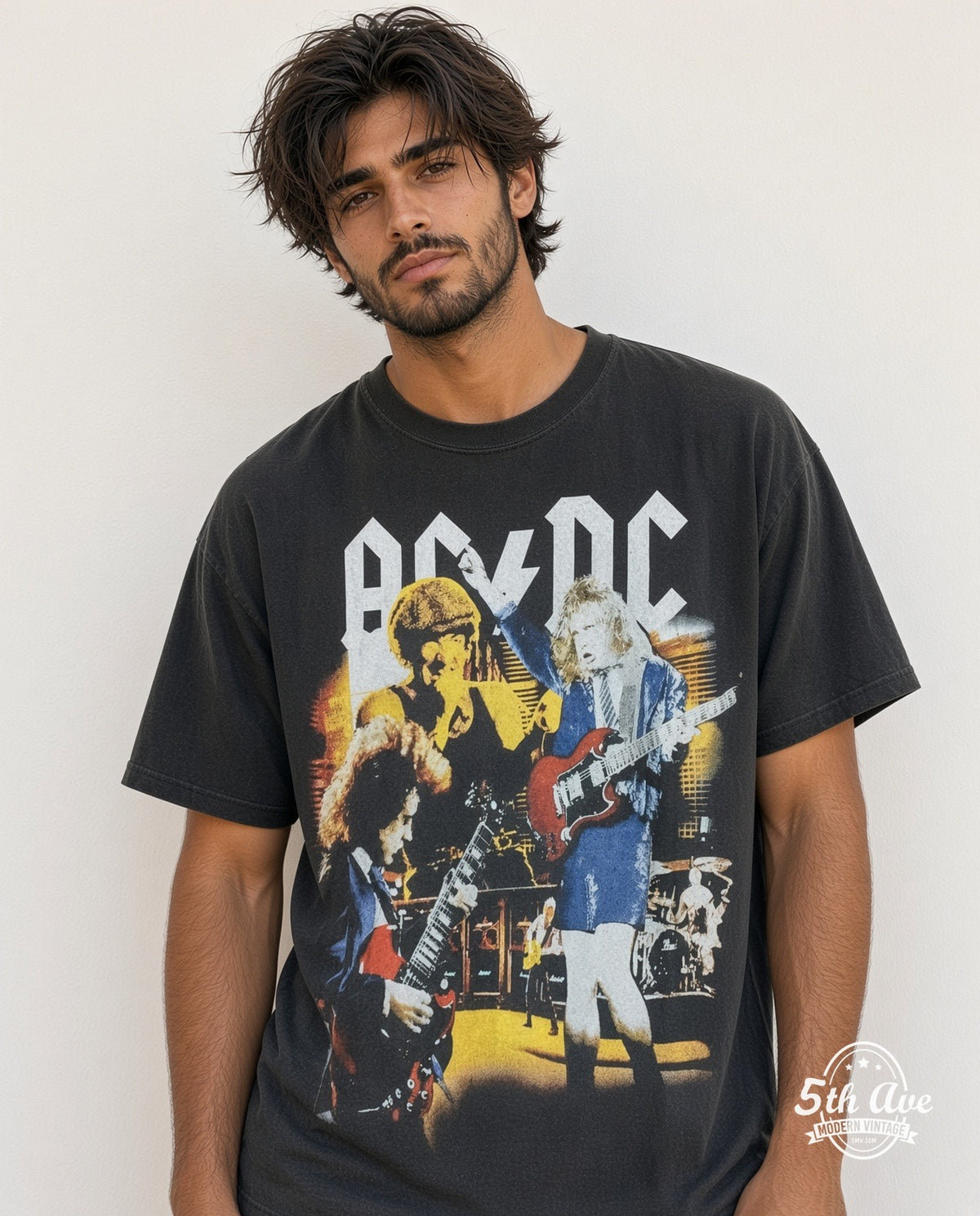 AC/DC - New Vintage Bootleg Band T-Shirt model