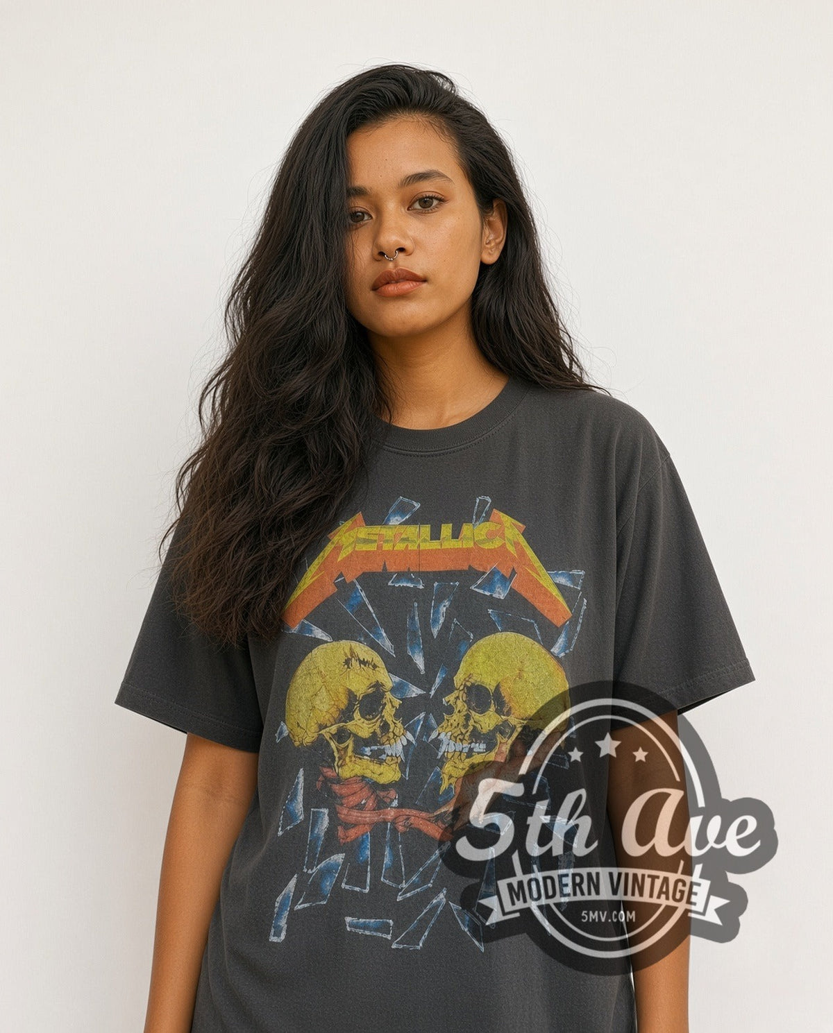 Model wearing the Metallica Sad But True Twin Skulls Glass vintage band t-shirt