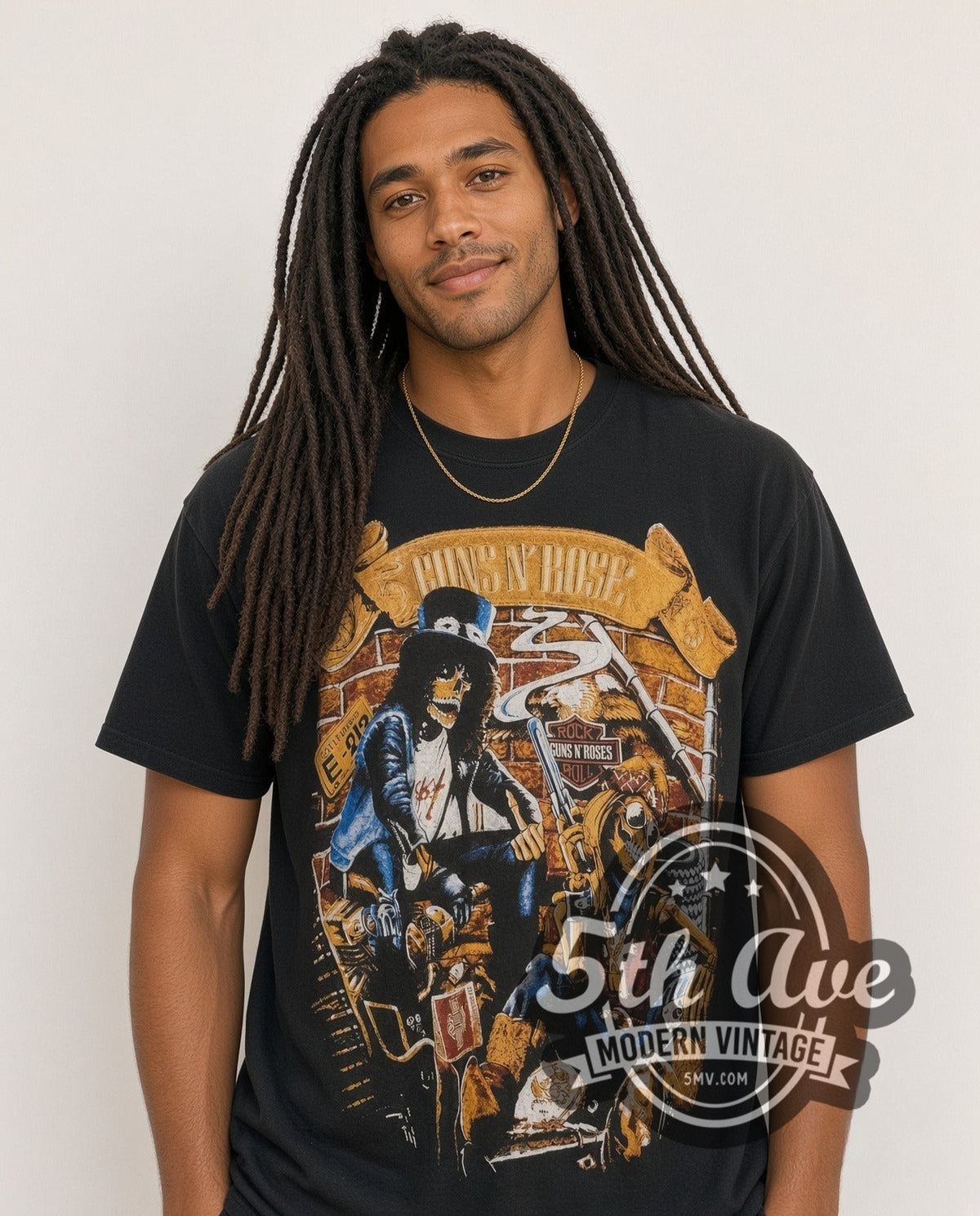 Model wearing the Guns N' Roses Retro Band Illustration vintage band t-shirt