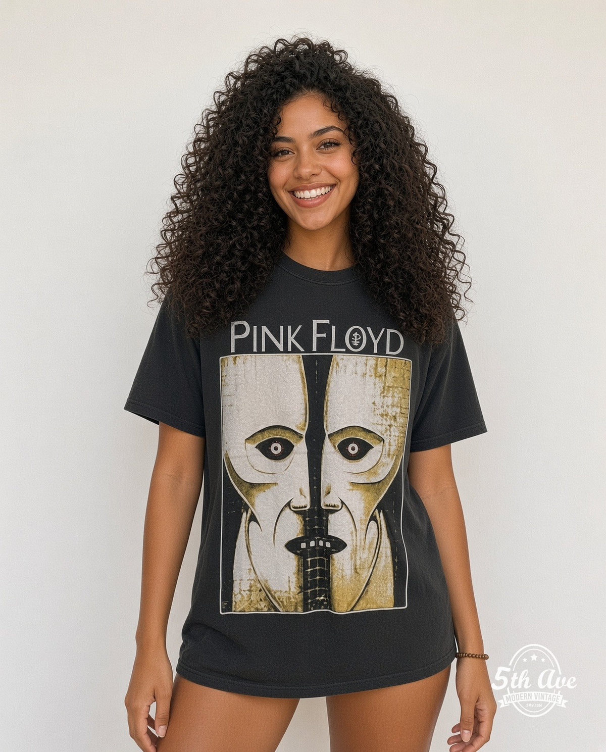 Pink Floyd the Division Bell - New Vintage Band T-Shirt model