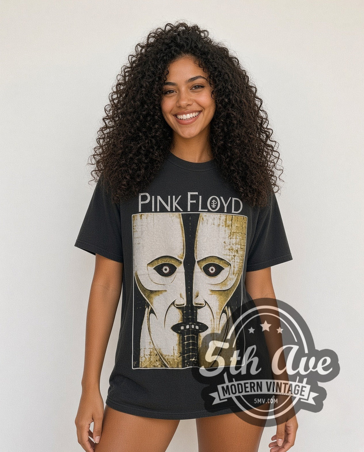 Model wearing the Pink Floyd The Division Bell vintage band t-shirt