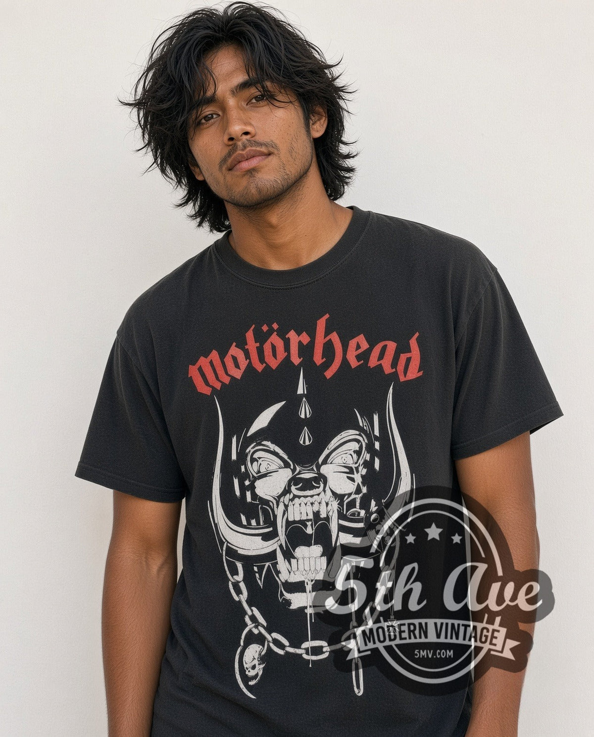 Model wearing the Motörhead Snaggletooth Red Logo and Chains vintage band t-shirt