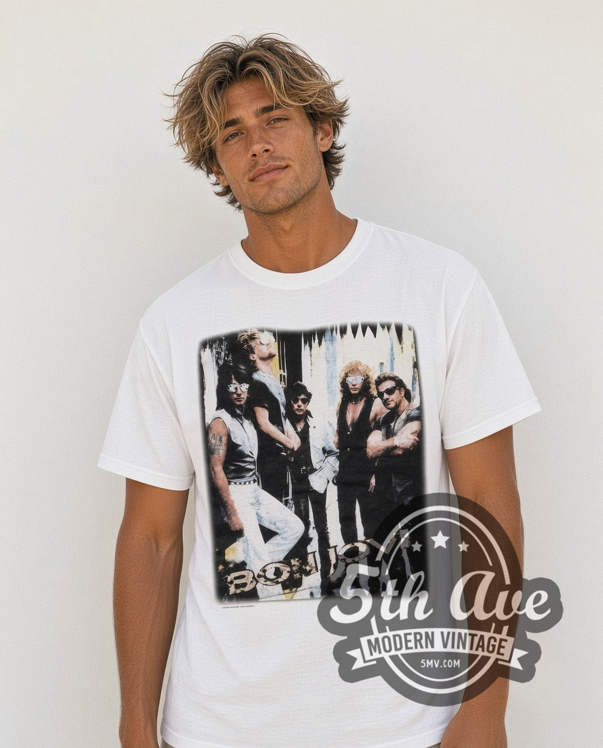 Model wearing the Bon Jovi Band Photo vintage band t-shirt in white