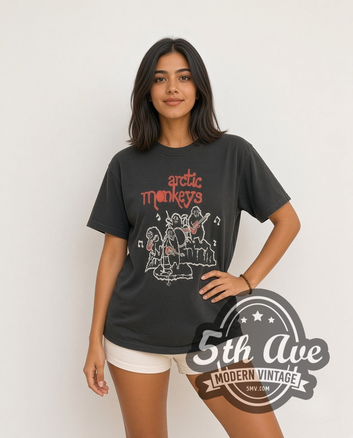 Model wearing the Arctic Monkeys vintage band t-shirt