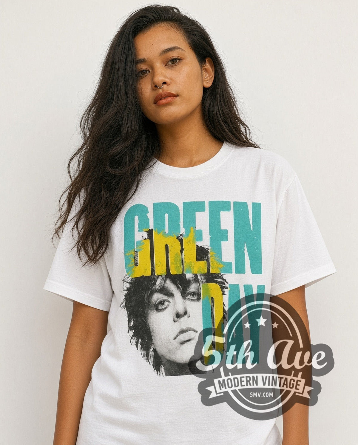 Model wearing the Green Day Portrait Logo vintage band t-shirt in white
