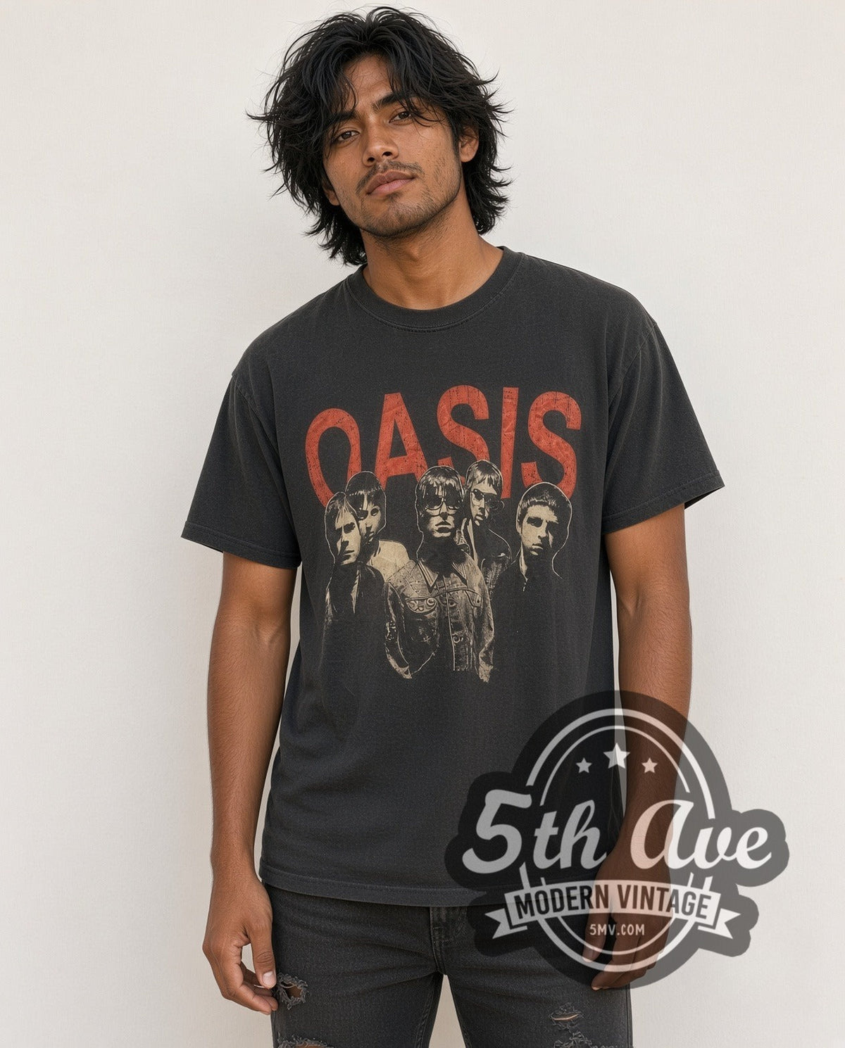 Model wearing the Oasis Bulls Legends vintage band t-shirt