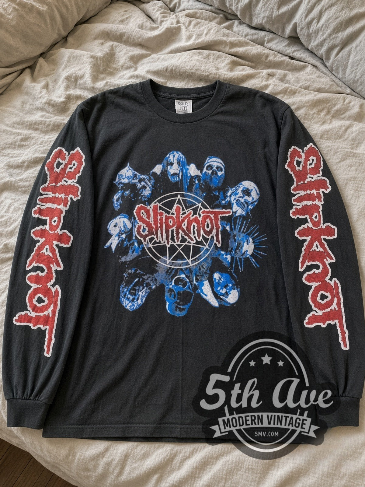 Slipknot Masks Star Logo vintage band long sleeve tee laid flat