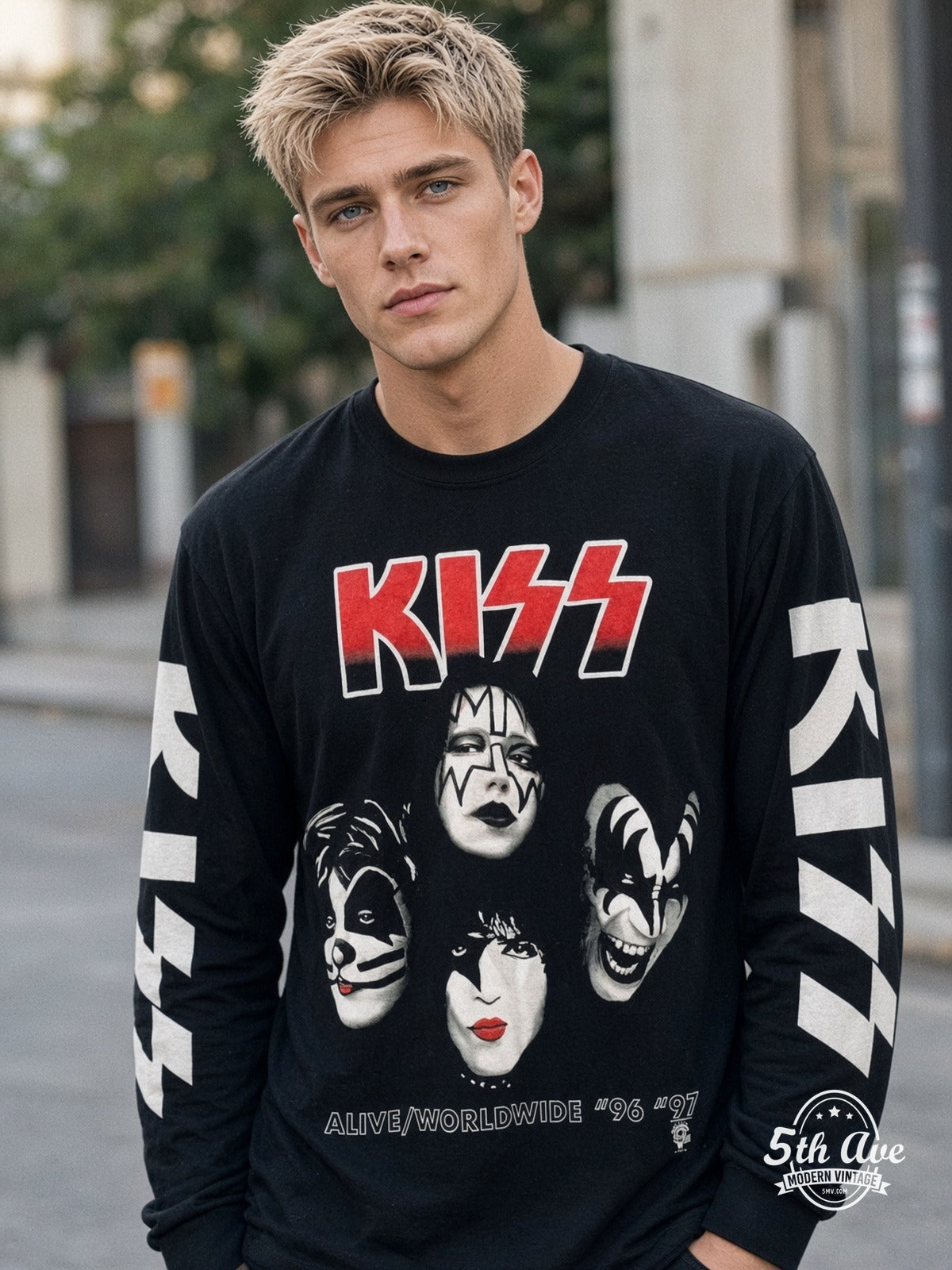 ETS LS 55 KISS Alive Worldwide 96-97 long sleeve vintage tee worn by a model