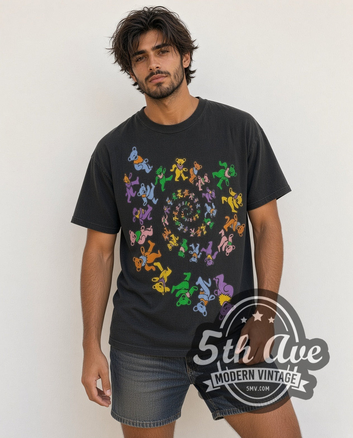 Model wearing the Grateful Dead Colorful Spiral Bear vintage band t-shirt in black