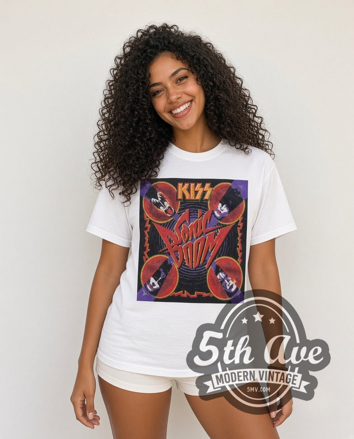 Model wearing the KISS Sonic Boom vintage band t-shirt