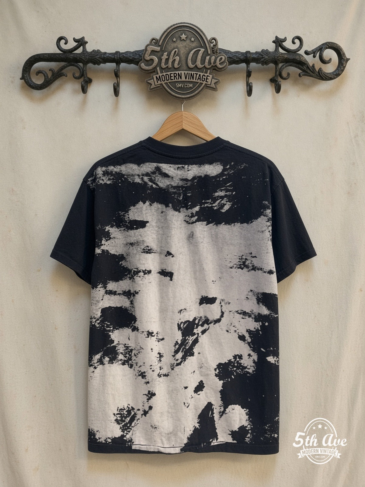 Bob Dylan Blank-Eye Distressed Portrait vintage t-shirt back on rack
