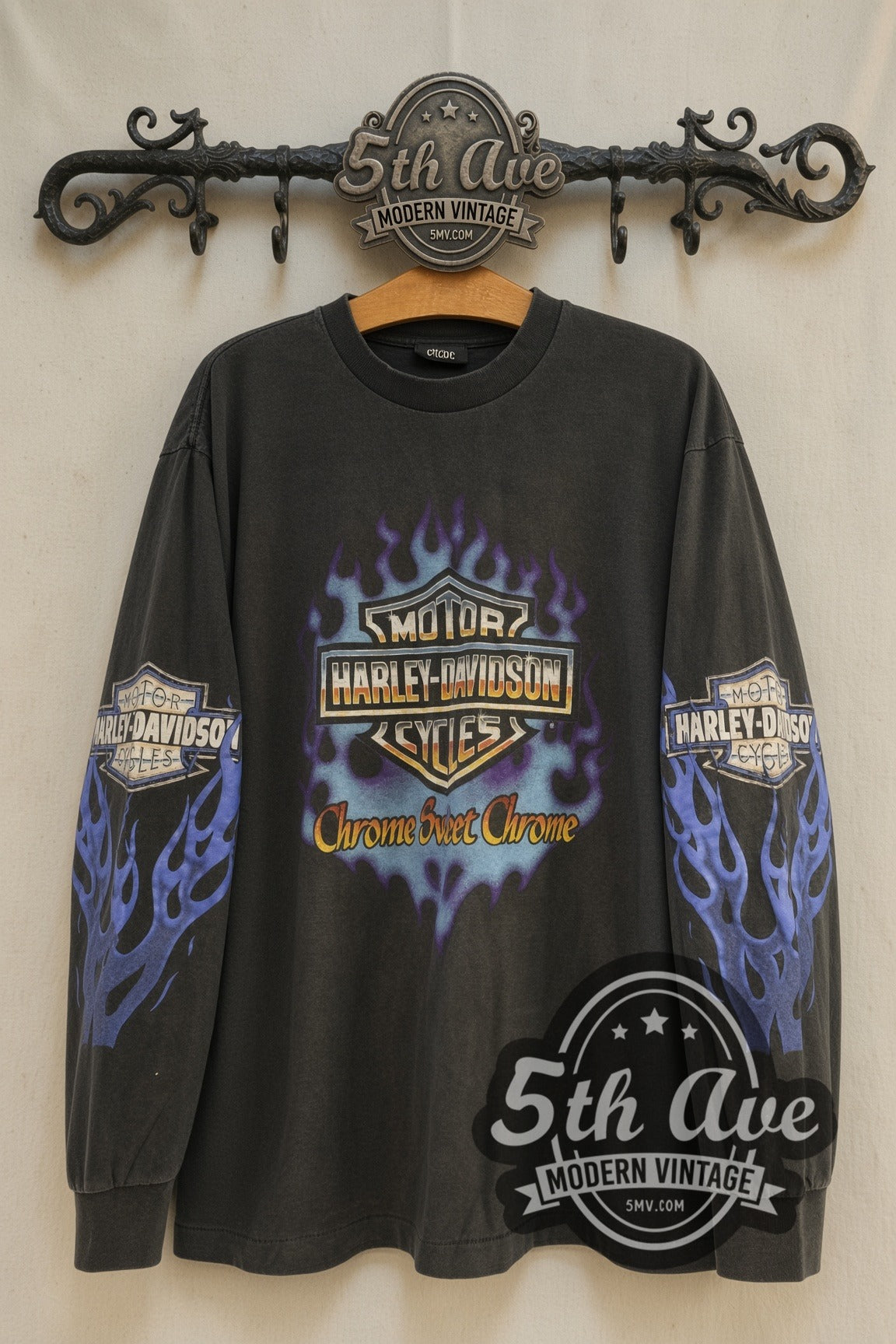 Harley-Davidson Chrome Sweet Chrome vintage graphic tee front on cream 5th Ave rack