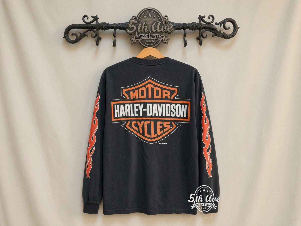 Harley-Davidson – Flames – Vintage Graphic Tee vintage tee on 5th Ave cream rack — back