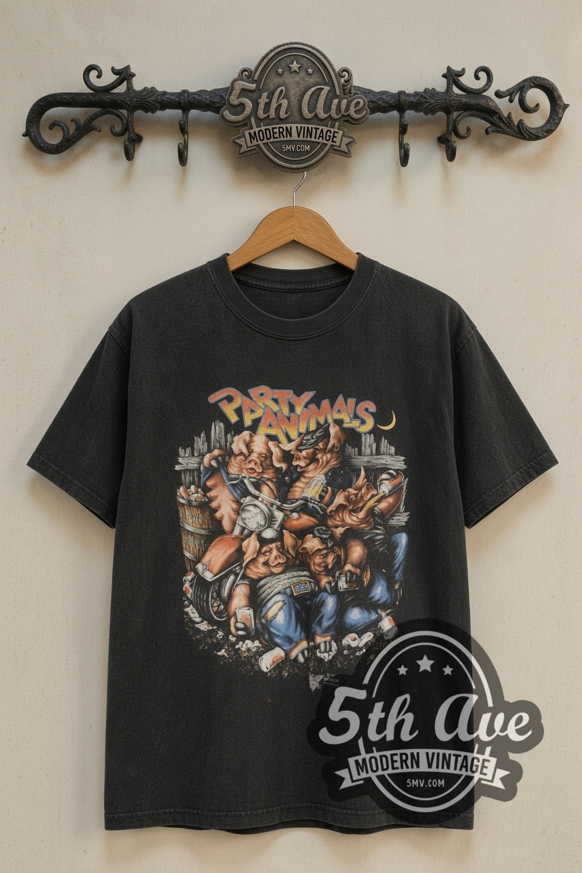 Harley-Davidson Party Animals pigs tee front on cream 5th Ave rack