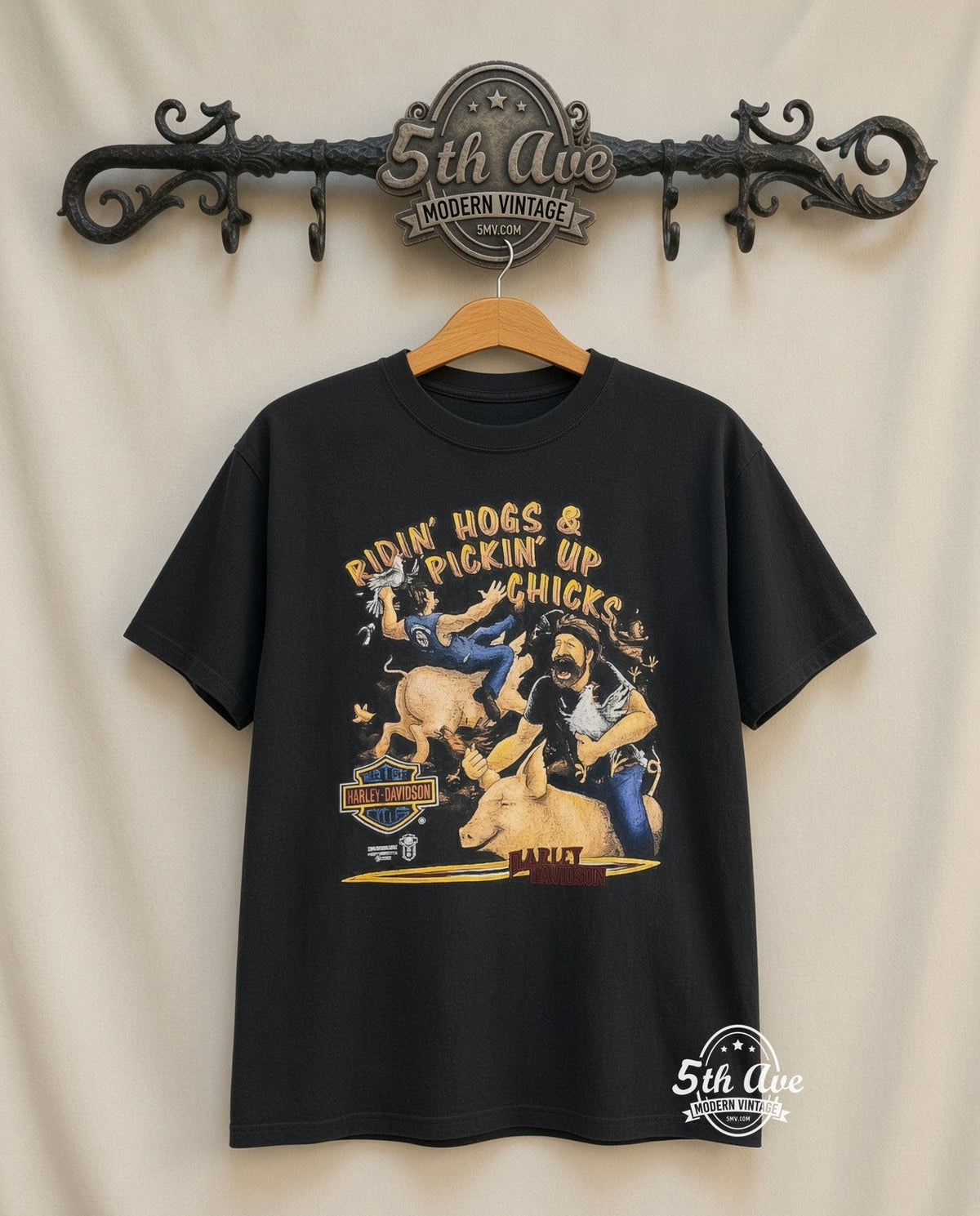 Harley-Davidson – Ridin' Hogs Pickin' Up Chicks – Vintage Graphic Tee vintage tee on 5th Ave cream rack — front