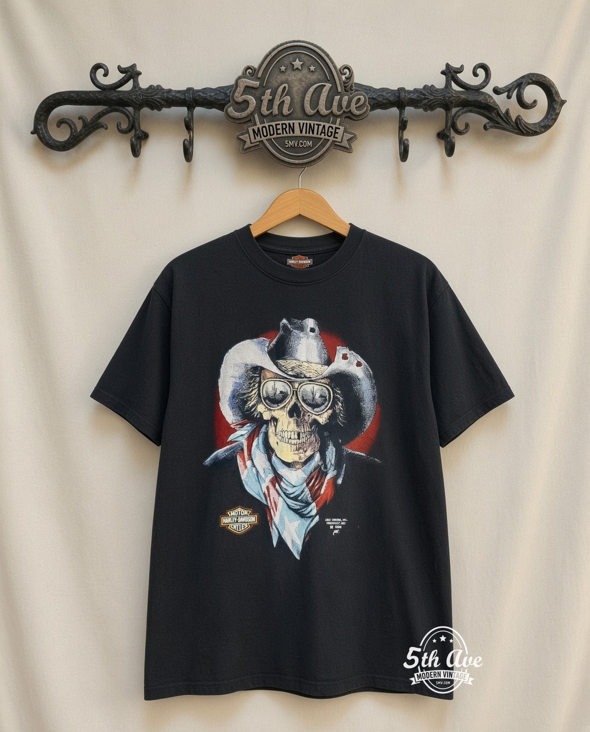 Harley-Davidson – Zepka Inc Johnstown – Vintage Graphic Tee vintage tee on 5th Ave cream rack — front