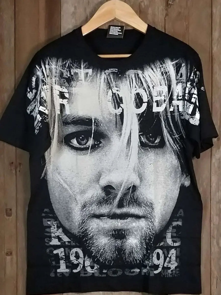 KURT COBAIN NIRVANA Men's Large Short Sleeve 100% Cotton New