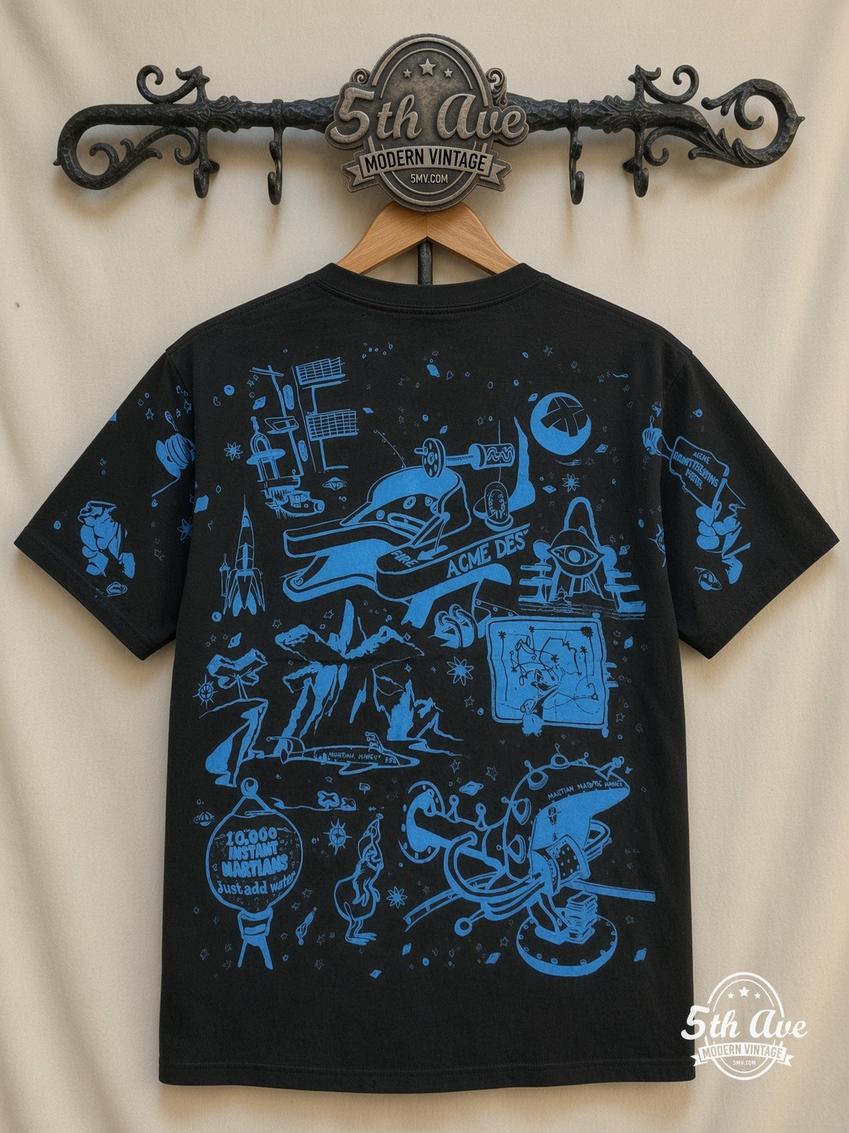Looney Tunes Marvin Loonatic Streetwear Boombox all over print vintage tee back on cream 5th Ave rack