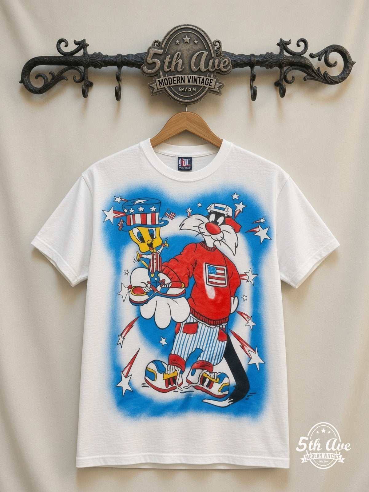Looney Tunes Sylvester Uncle Sam Patriotic all over print vintage cartoon t-shirt front on cream 5th Ave rack