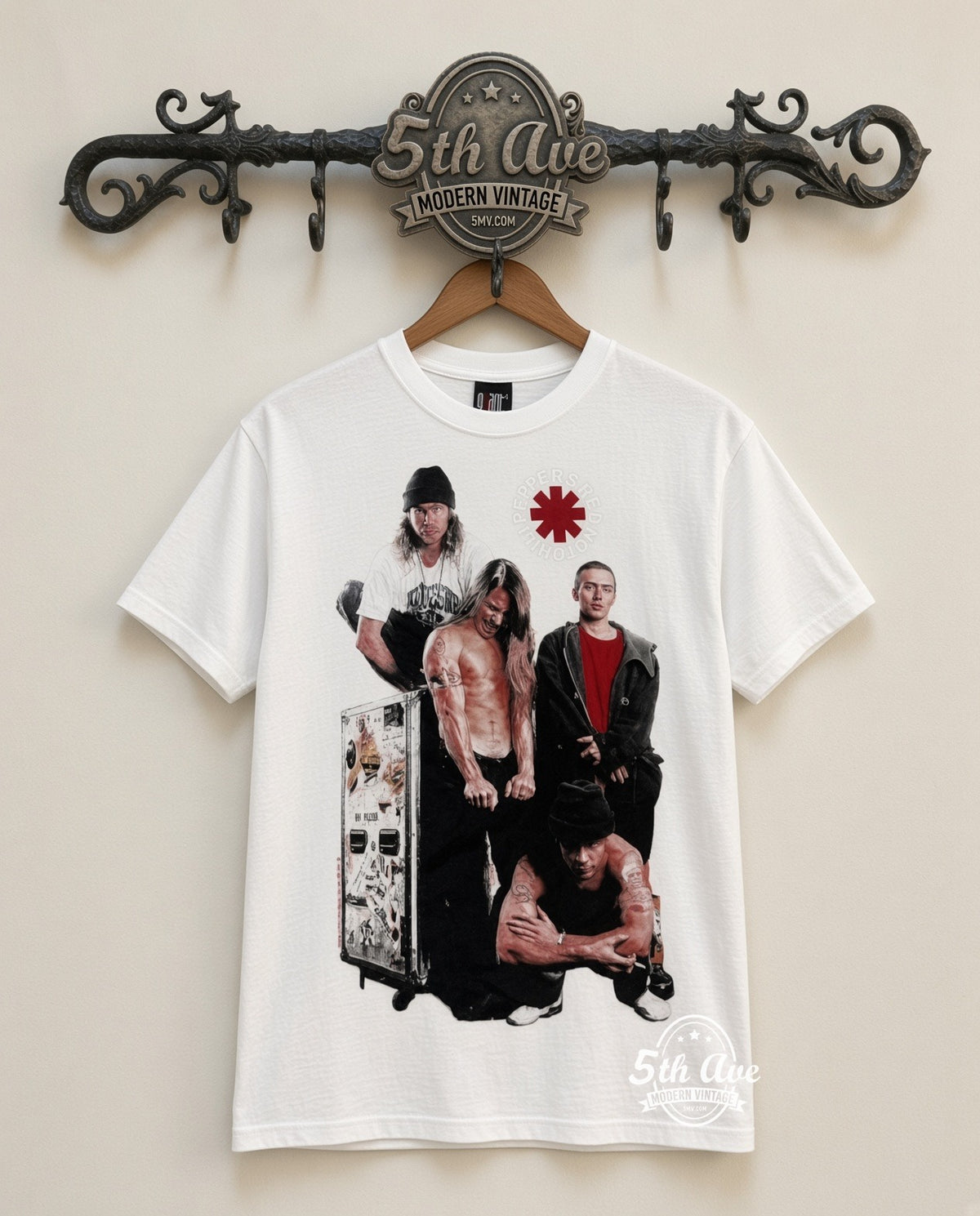 MB 044 Red Hot Chili Peppers Asterisk Band rack front