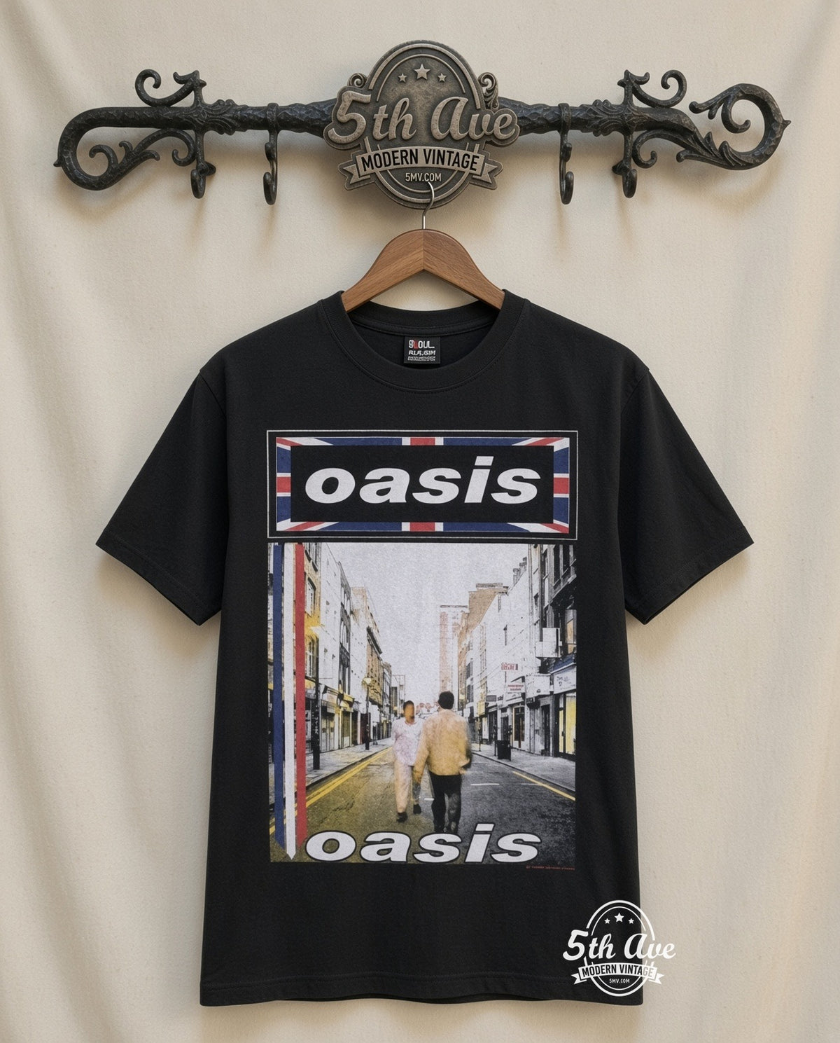 MB 076 Oasis Street rack front