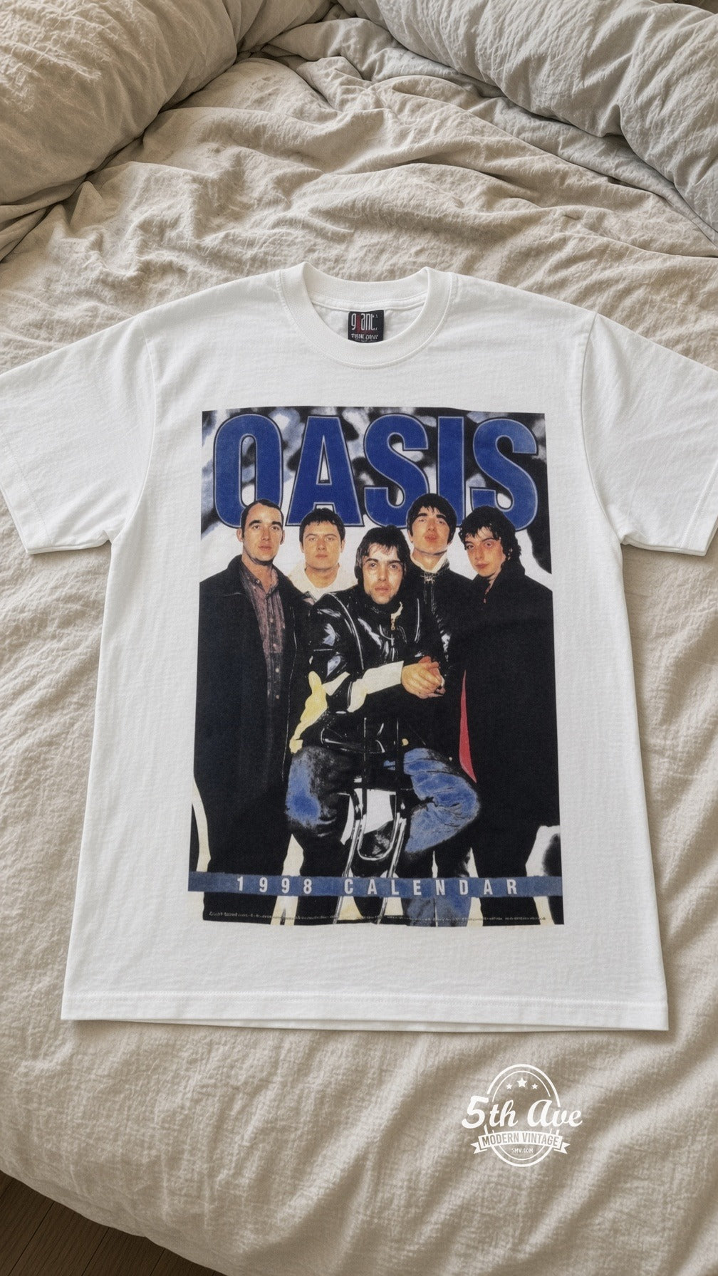 MB 081 Oasis Tour Calendar bed