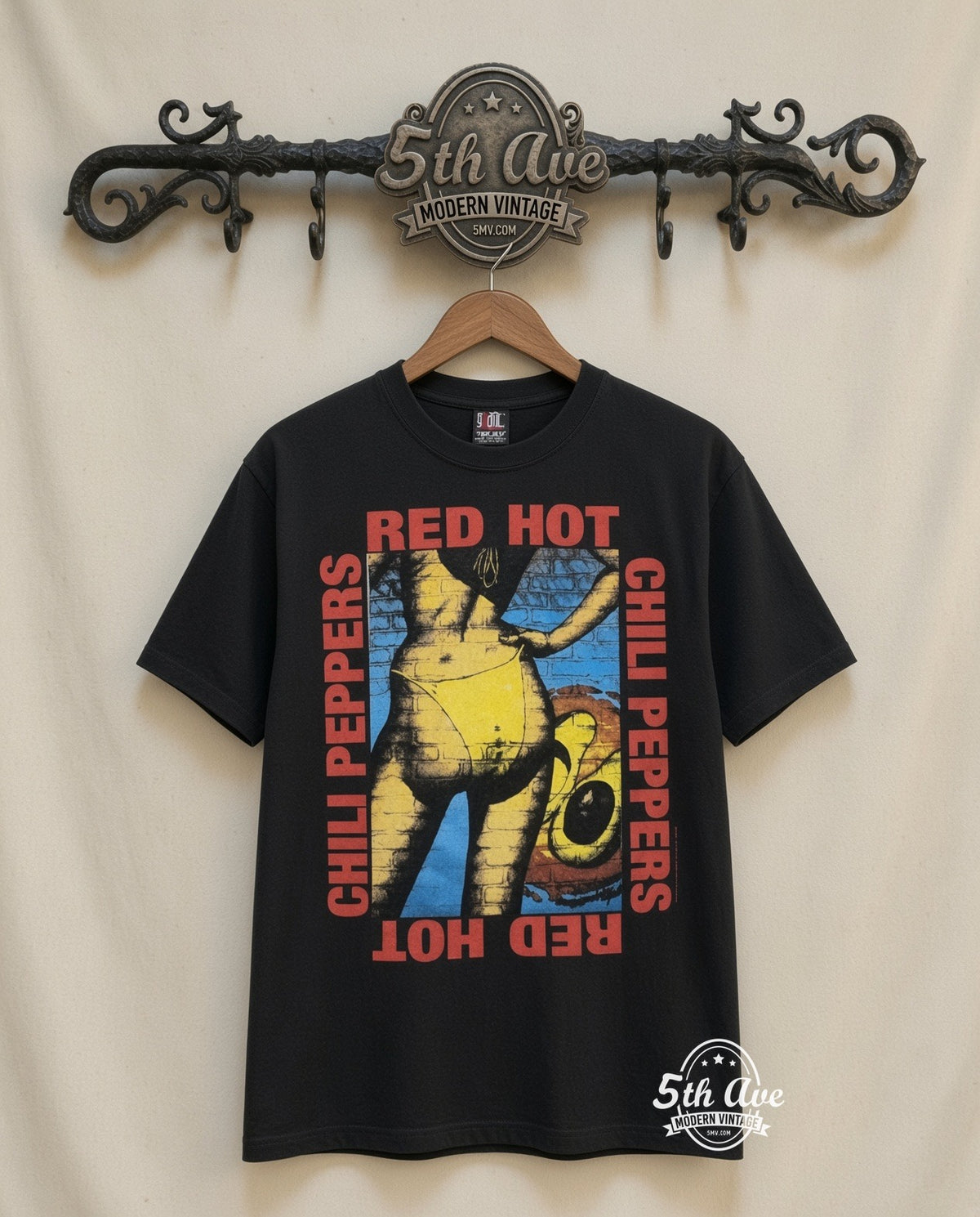 MB 098 Red Hot Chili Peppers Socks rack front