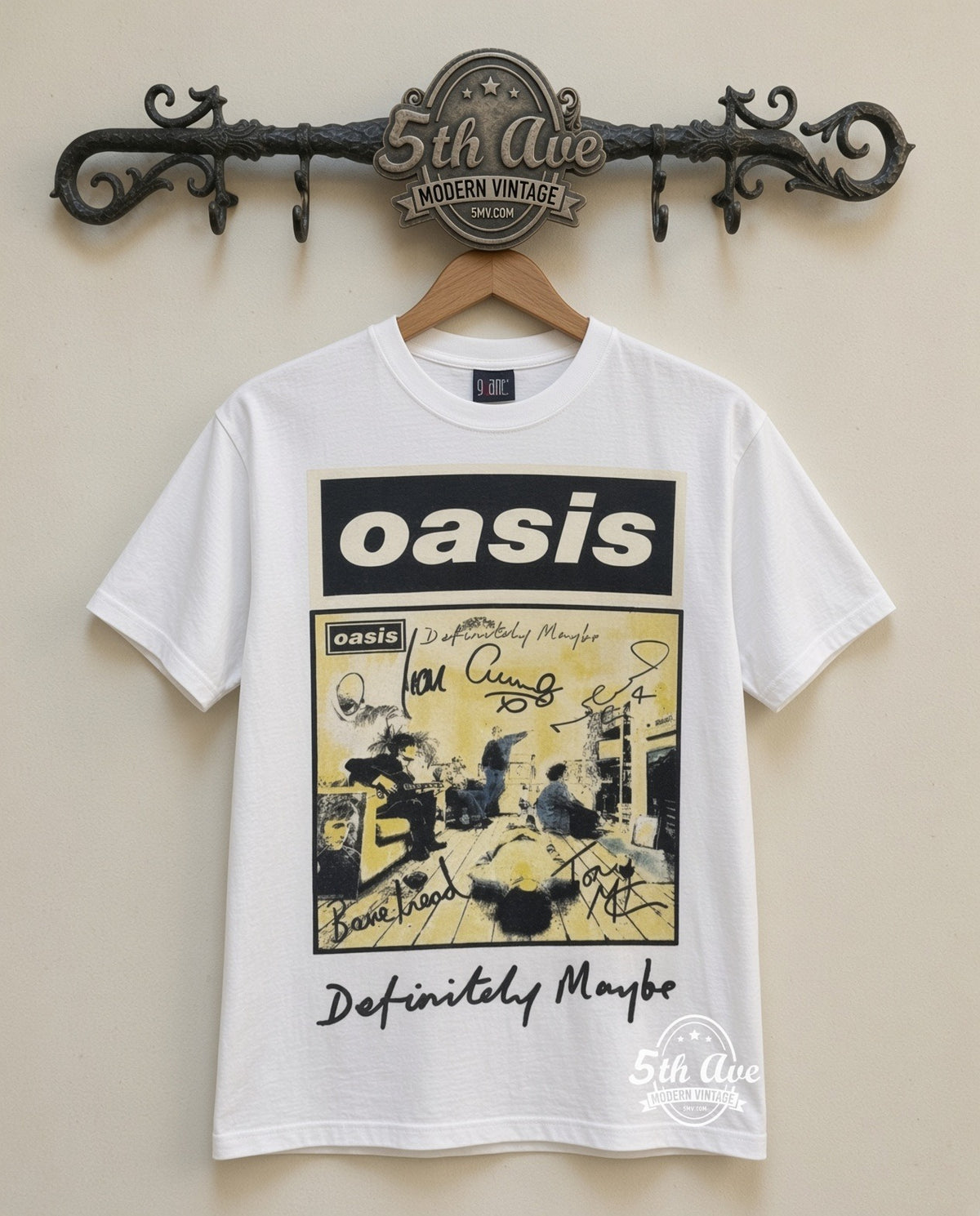MB 119 Oasis Definitely Maybe rack front