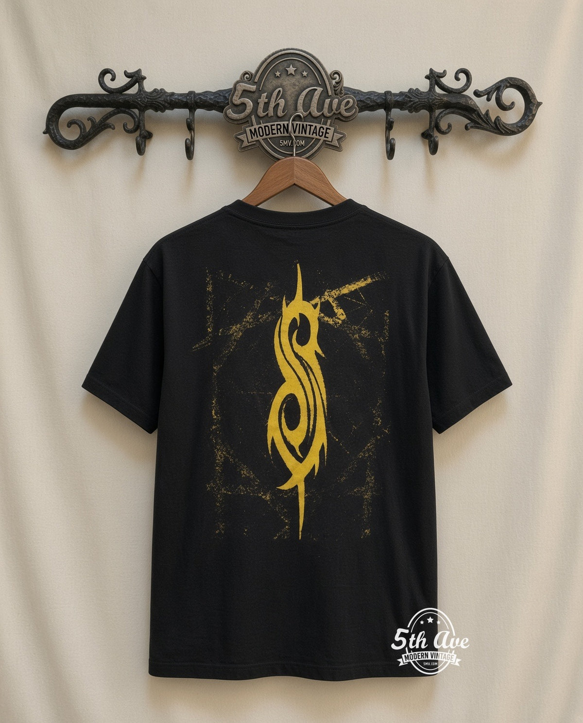 MB 124 Slipknot Masks rack back