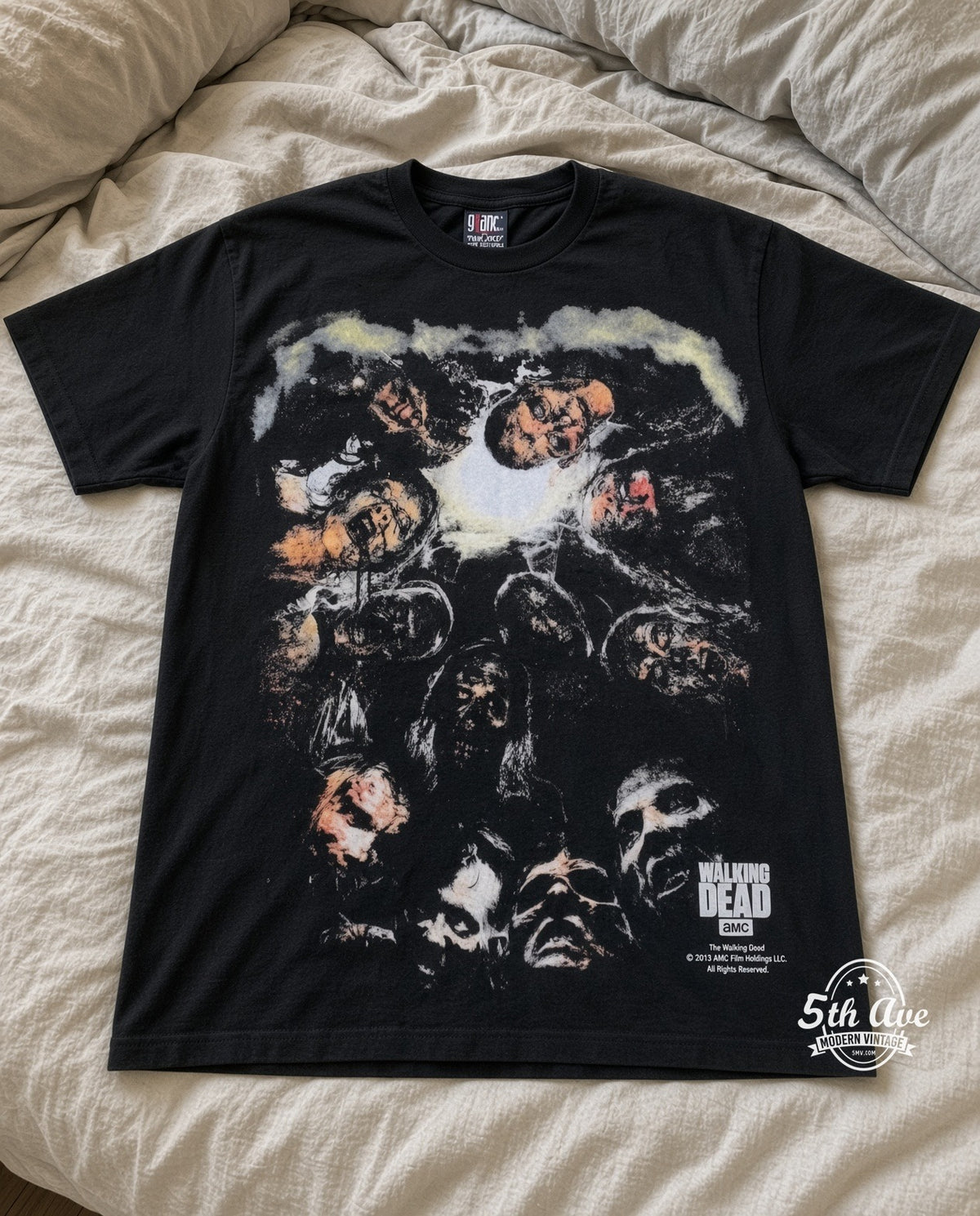 MB 148 The Walking Dead Walker Collage bed