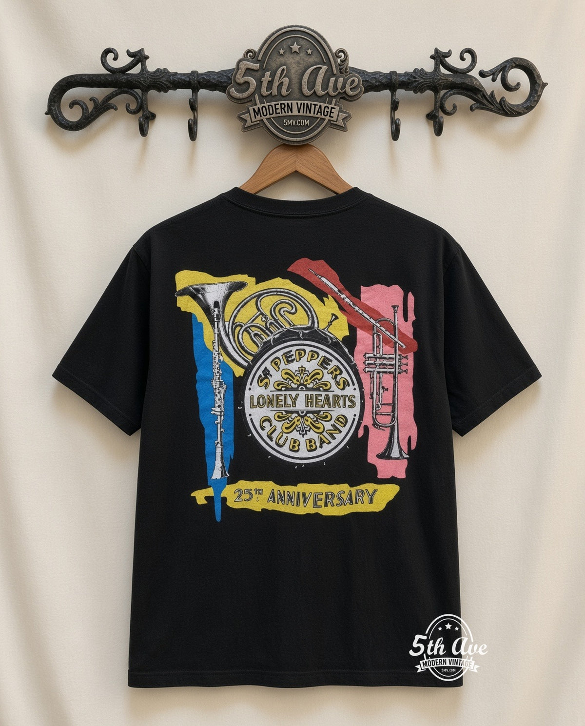 MB 162 The Beatles Sgt Peppers rack back