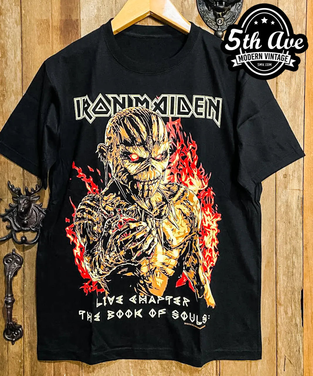 Iron Maiden Live Chapter the Book of Souls - New vintage band t-shirt on rack