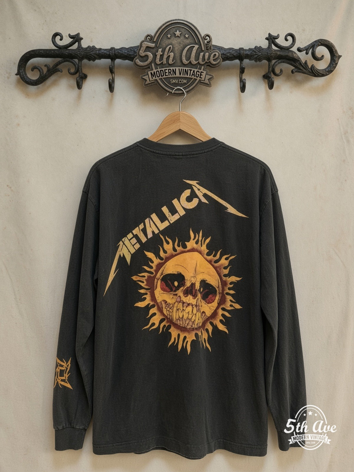 Metallica 1994 Graphic vintage band t-shirt, back view on the 5MV rack