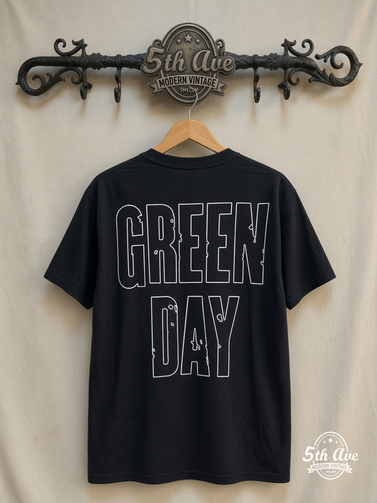 Green Day – American Idiot Brick Wall Heart Grenade – Vintage Band T-Shirt — back on locked cream ornate 5th Ave rack