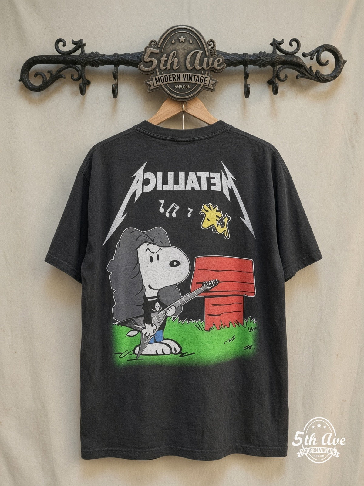 Peanuts – Metallica x Snoopy – New Vintage Graphic Tee — back on locked cream ornate 5th Ave rack
