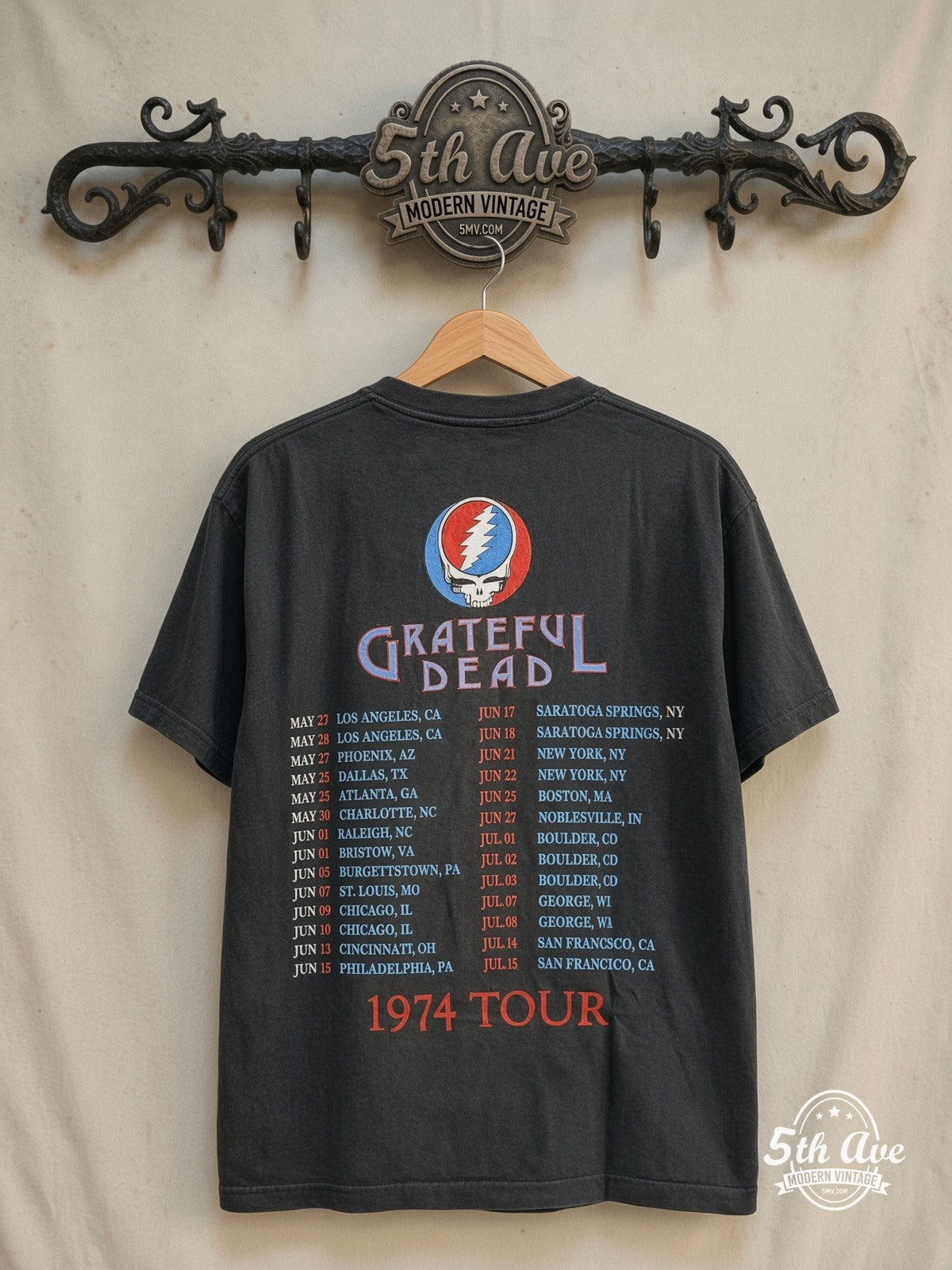 Grateful Dead – Live at Philadelphia Civic Center 1974 – Vintage Band T-Shirt — back on locked cream ornate 5th Ave rack
