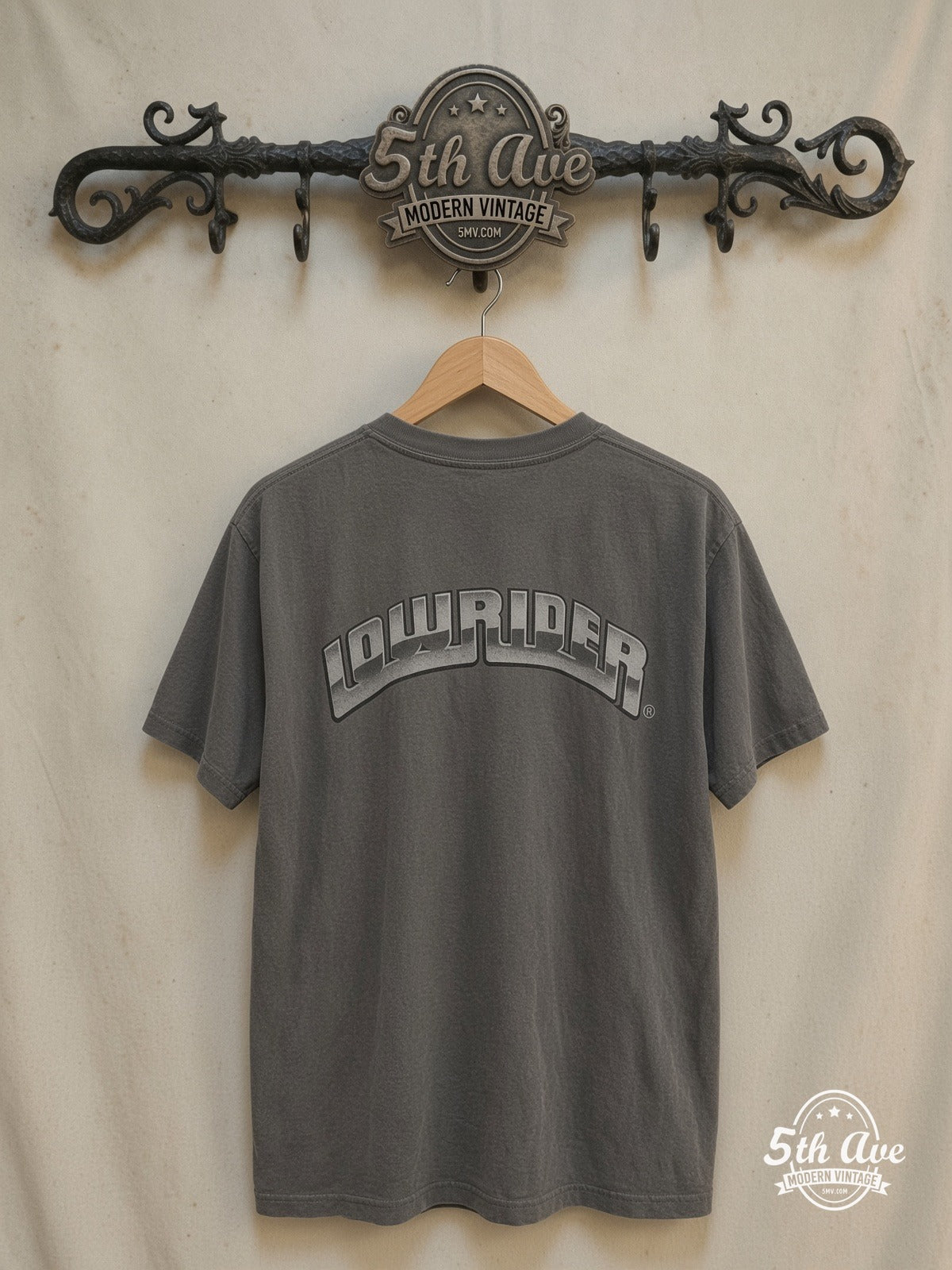 The Arizona Super Show 2016 - Rollin hard lowrider low rider car cultu – re t shirt – Vintage Band T-Shirt — back on locked cream ornate 5th Ave rack