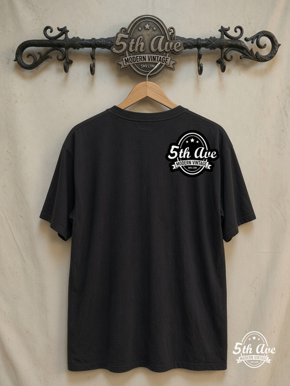 Sex Pistols – Live at the Longhorn – Vintage Band T-Shirt — back on locked cream ornate 5th Ave rack