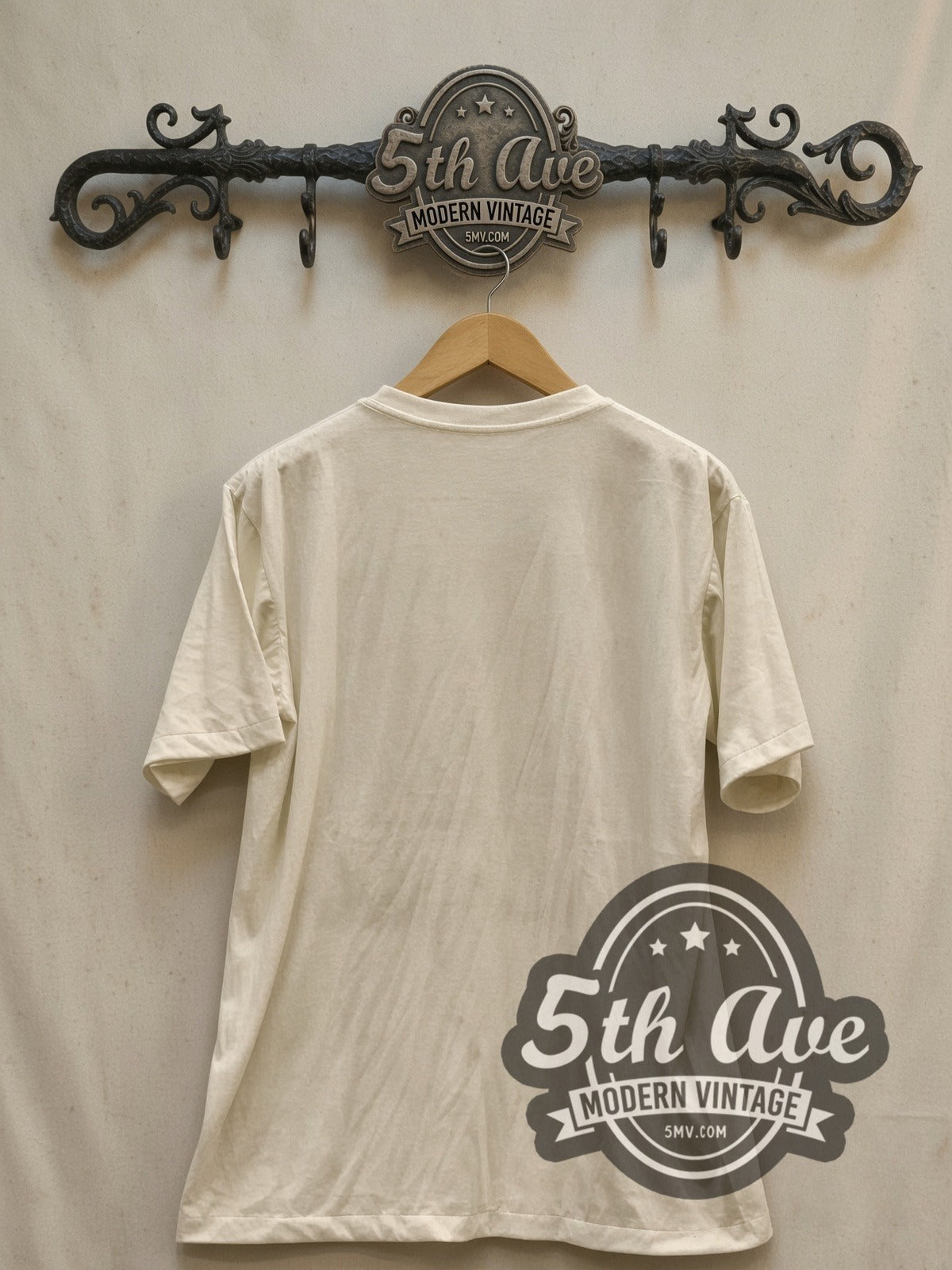 Red Hot Chili Peppers The Abbey Road E.P. Crossing vintage band t-shirt, back view on a display rack