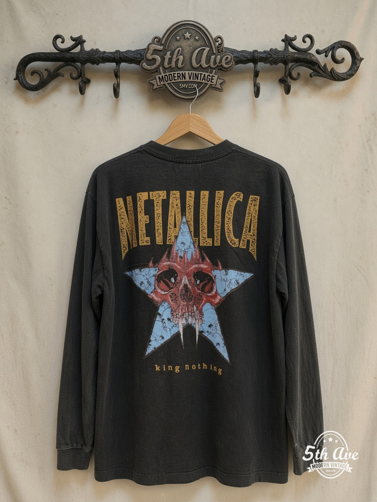 Metallica – King Nothing Careful What You Wish – Long Sleeve Vintage Band T-Shirt — back on locked cream ornate 5th Ave rack