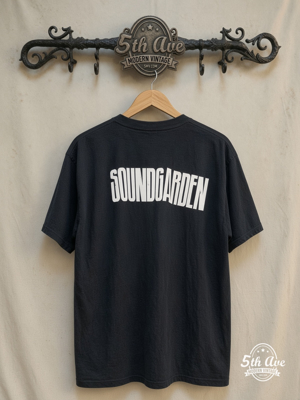 Soundgarden – Badmotorfinger – Vintage Band T-Shirt — back on locked cream ornate 5th Ave rack