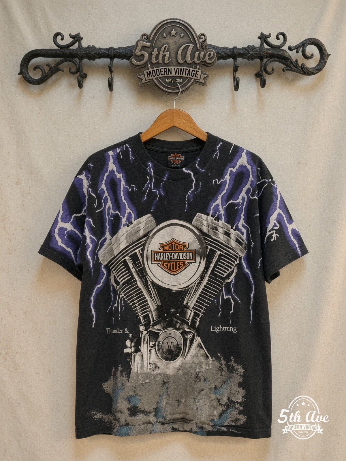 Harley-Davidson – Thunder & Lightning Appleton Wisc – Vintage Band T-Shirt — front on locked cream ornate 5th Ave rack