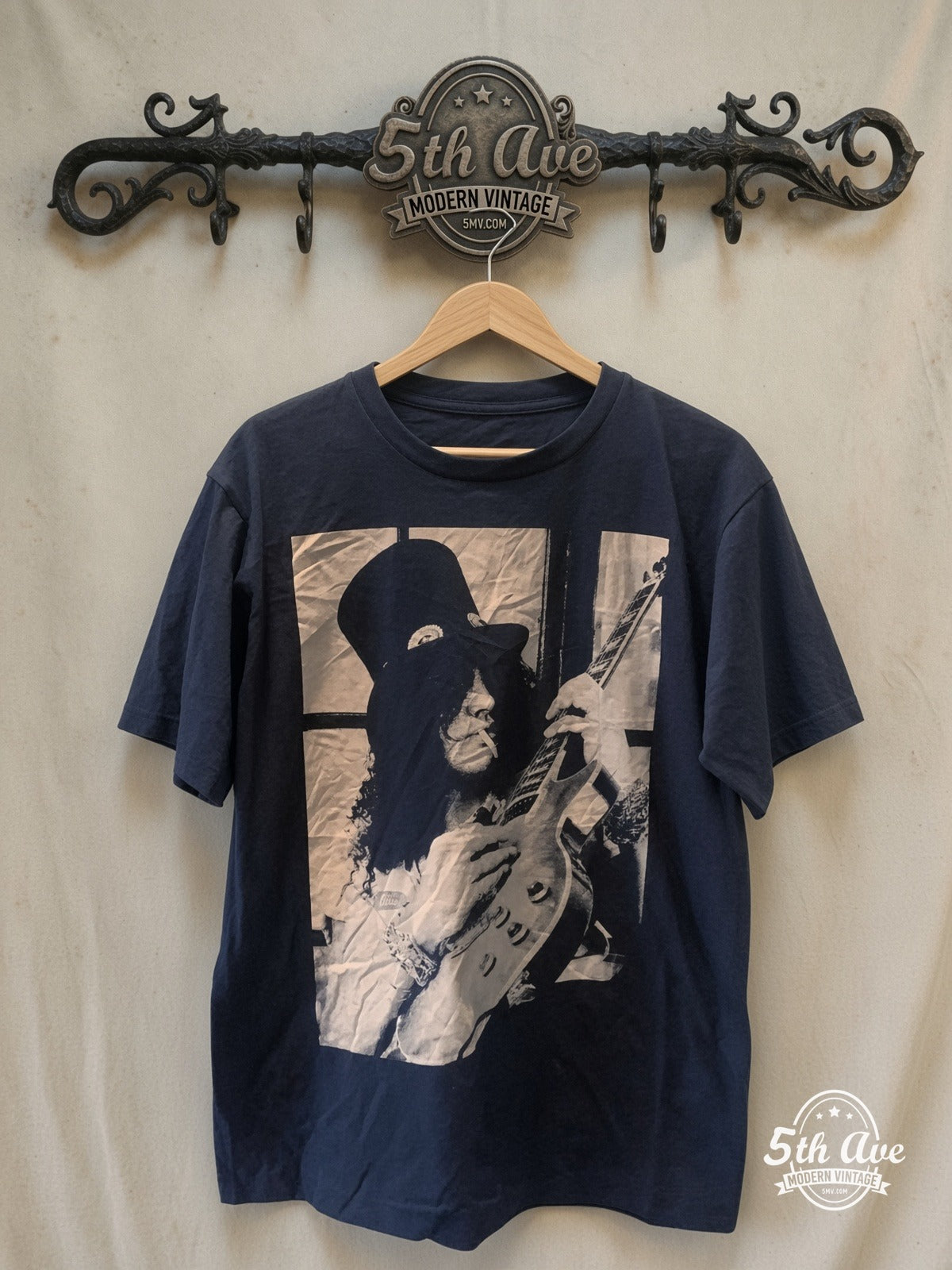 Slash / Guns N' Roses – Slash Guns N' Roses – Vintage Band T-Shirt front on locked cream ornate 5th Ave rack