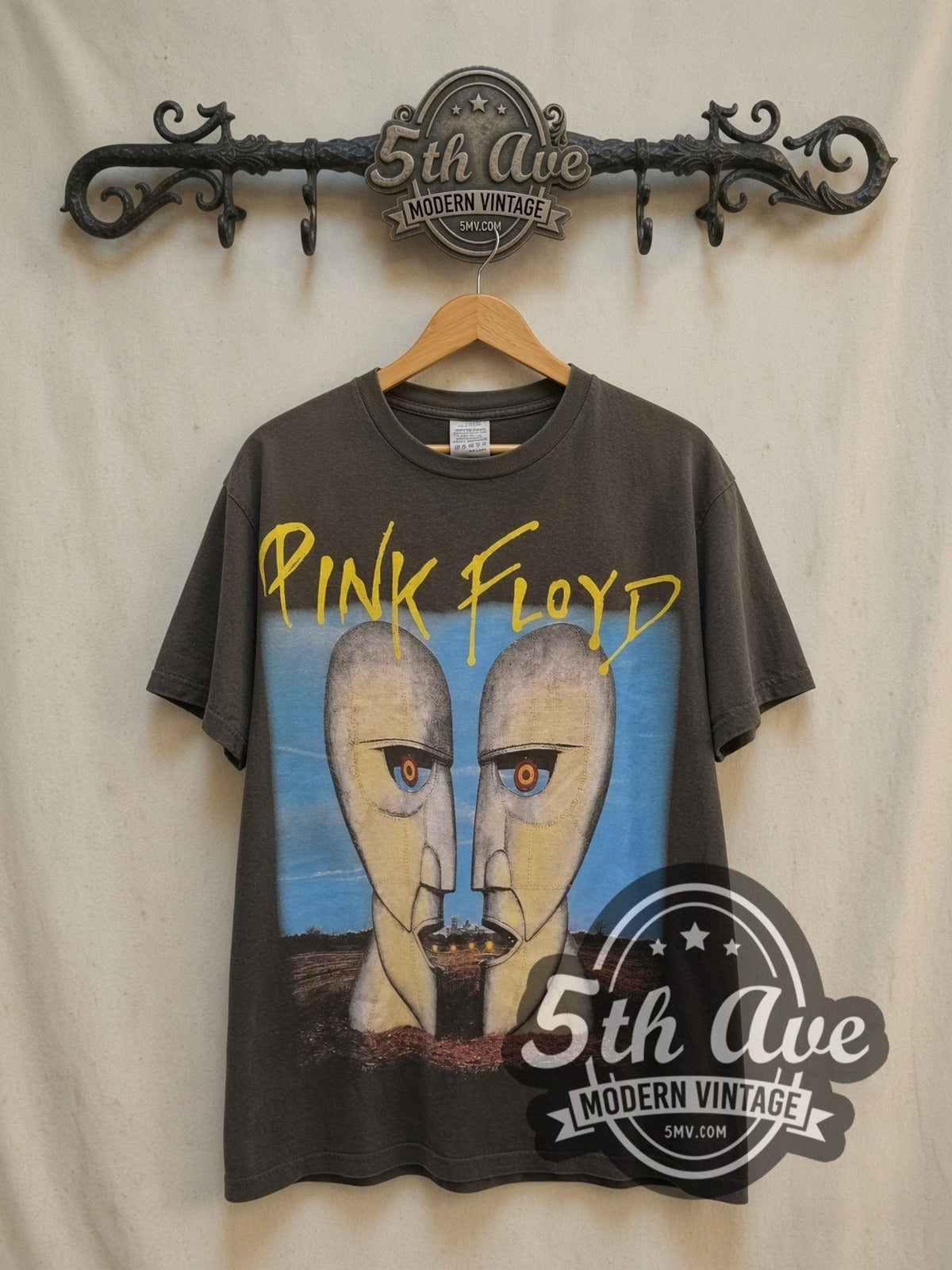 Pink Floyd The Division Bell vintage band t-shirt, front view on the 5MV rack