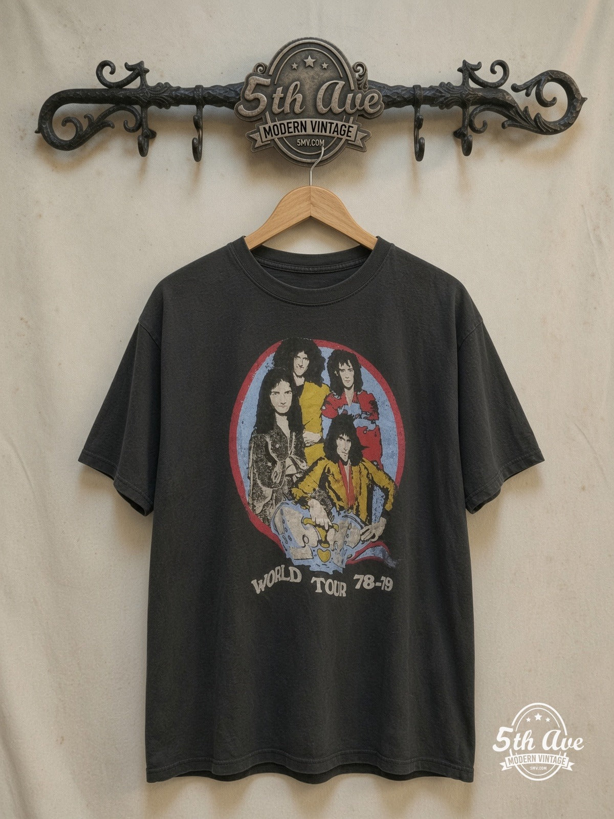 Queen – World Tour 78-79 Circular Portrait – Vintage Band T-Shirt — front on locked cream ornate 5th Ave rack