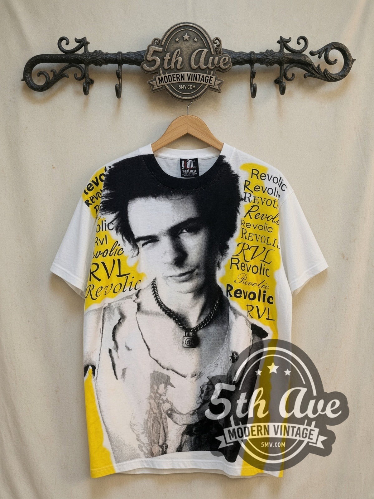 Sex Pistols Sid Vicious all-over-print vintage band t-shirt, front view on the 5MV rack