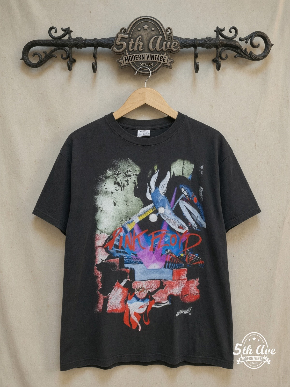 Pink Floyd – The Wall Movie Collage Judge – Vintage Band T-Shirt — front on locked cream ornate 5th Ave rack