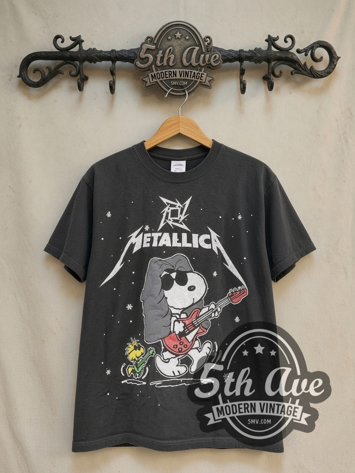Peanuts Metallica x Snoopy vintage cartoon tee in black, front view on the 5MV rack